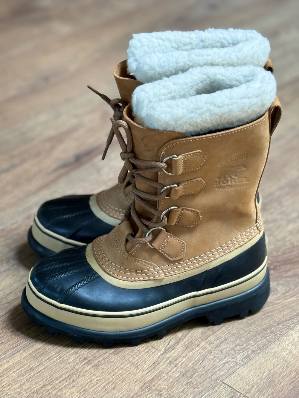 Sorel Caribou Waterproof Snow Boots Buff Tan Nubuck Insulated Women’s 7